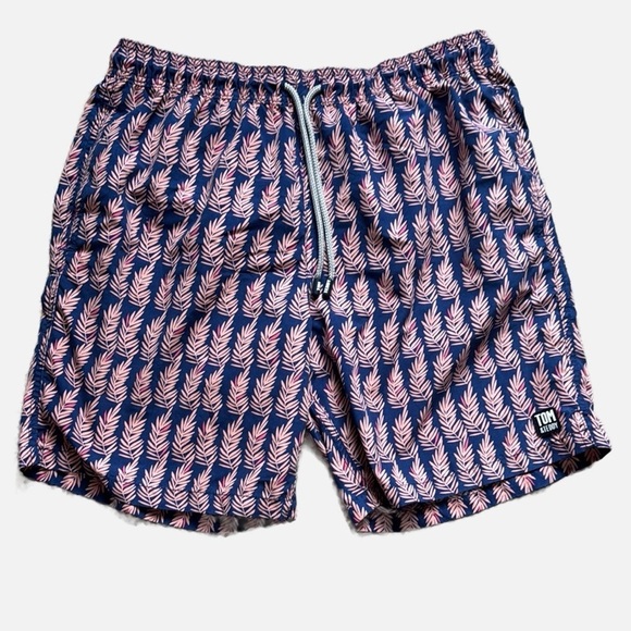Tom & Teddy Other - Tom and Teddy Mens XL Navy Pink Lined Swim Trunks Polyester Beach Shorts